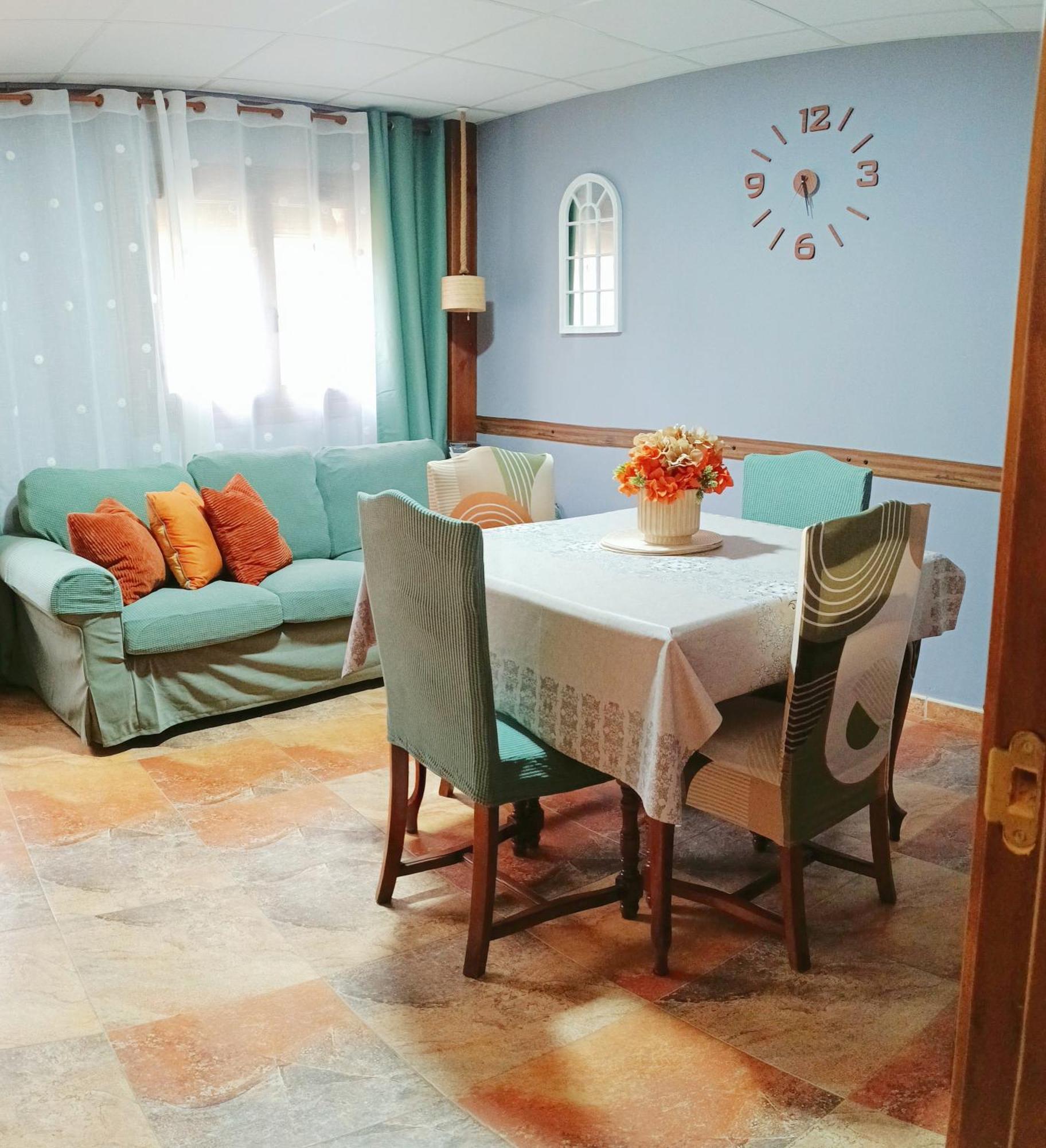Апартаменты Mikaela Planta Baja-Con Patio Бурго-де-Осма Номер фото